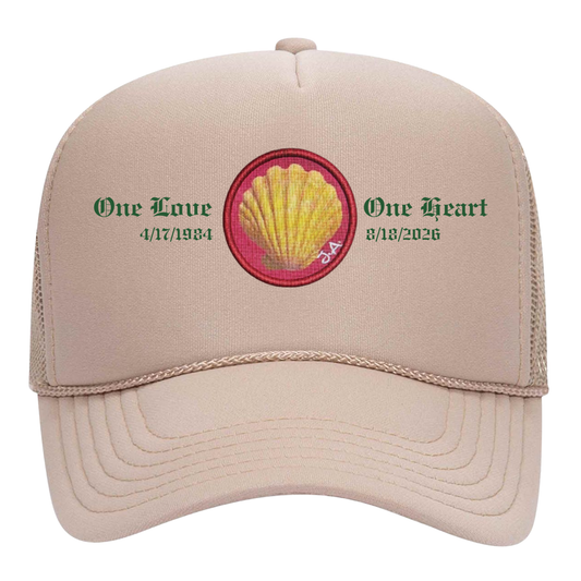 Shell Patch Trucker Hat - Beige